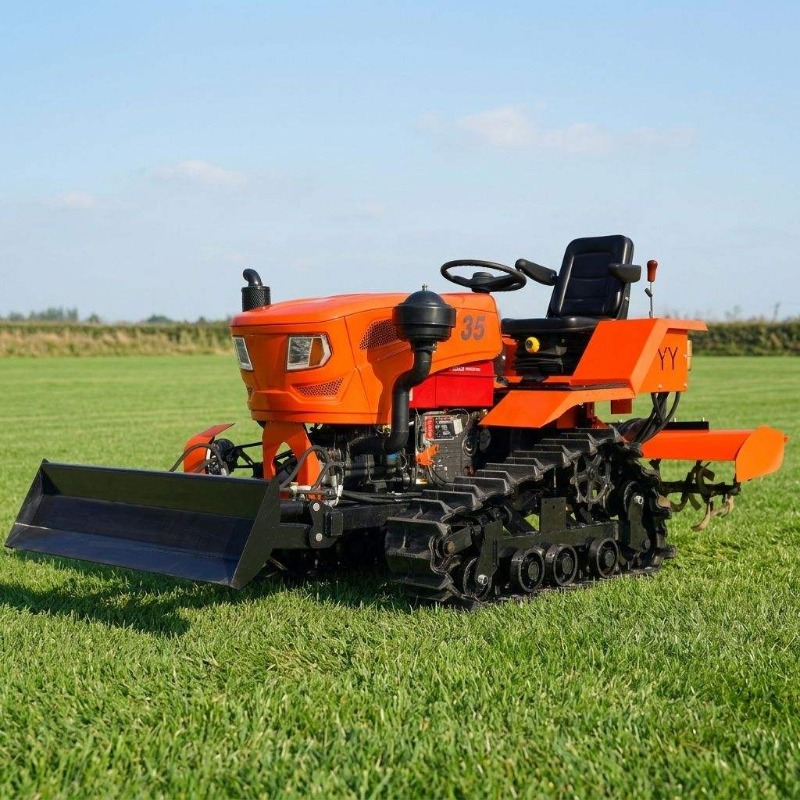 Farming Equipment For Agriculture - Trator de Esteira 4x4 com Enxada